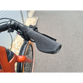 centurion-easyr700i-ebike-mlyvazas-varosi-noi-smartboschcx-85nm-625wh-12_11.jpg