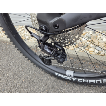 rotwild-rexc-fully-ebike-fox-shimanoxt-dropper-carbon-85nm-820wh-2025-4_4.jpg