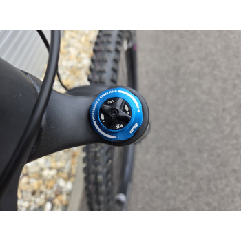 rotwild-rexc-fully-ebike-fox-shimanoxt-dropper-carbon-85nm-820wh-2025-8_8.jpg