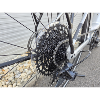 specialized-turbovadosl50-ebike-pedelec-sarvedo-lampa-csomagtarto-15kg-carbonvilla-1km-m-4_4.jpg