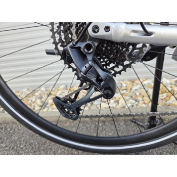 specialized-turbovadosl50-ebike-pedelec-sarvedo-lampa-csomagtarto-15kg-carbonvilla-1km-m-5_5.jpg