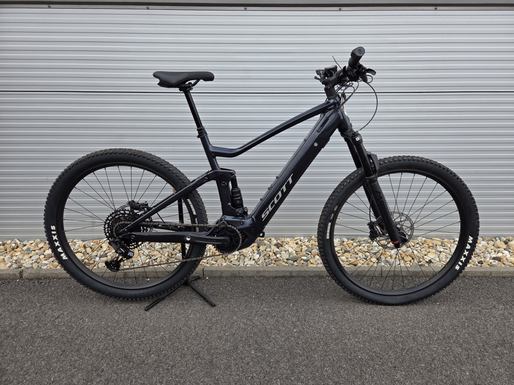 Scott Strike Eride 930 Fully Ebike (bosch cx 85Nm, 625Wh, marzocchi, sram, 2km, M és L)